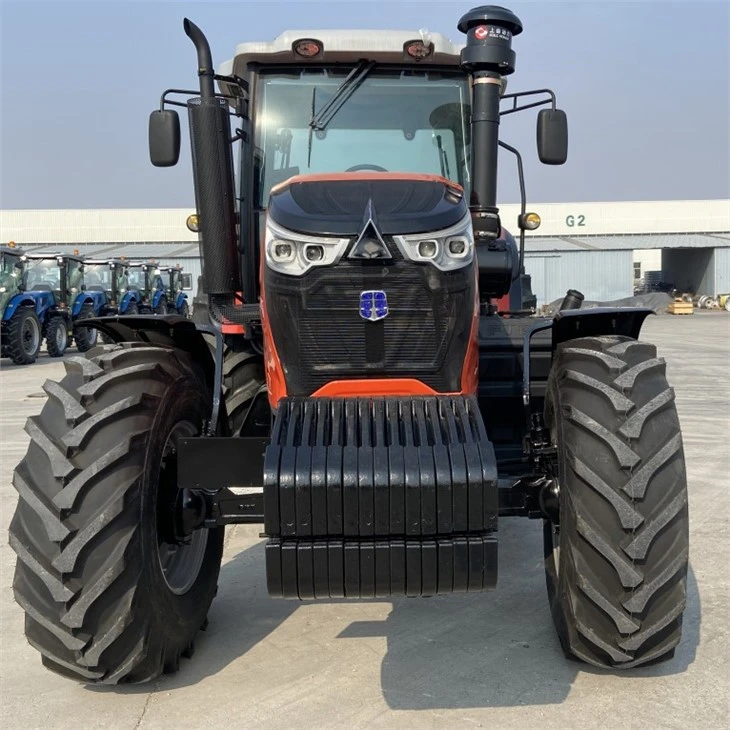 220 HORSE POWER 4 WHEEL DRIVE GEOMETRY BRAND TRACTOR