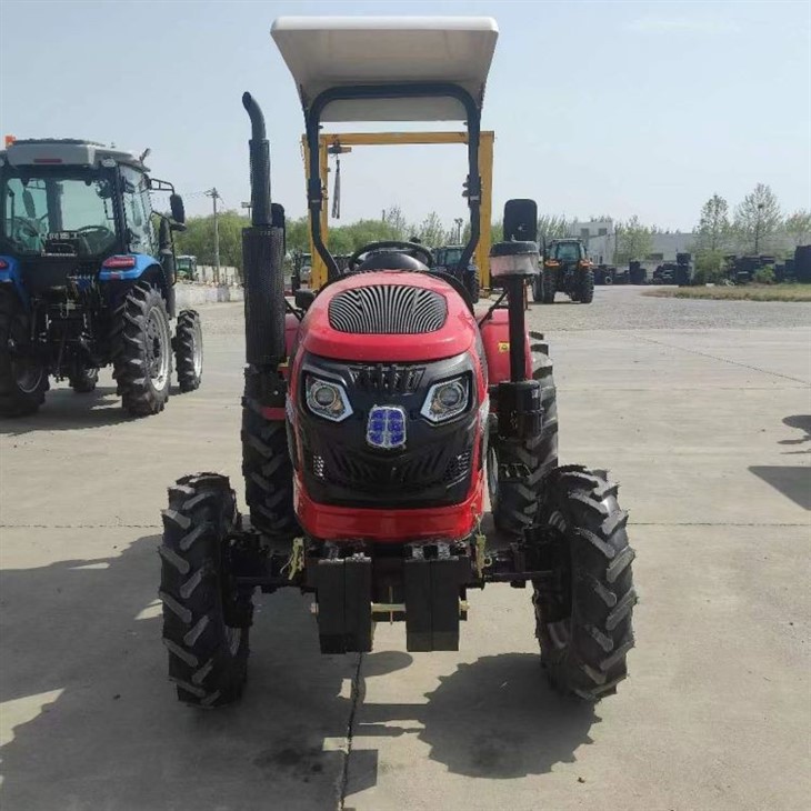 SD454 45HP 4WD Tractor With ROPS And Canopy