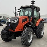 Traktor marke Geometry od 140 konjskih snaga